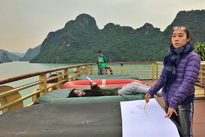 Drawing at Ha Long Bay